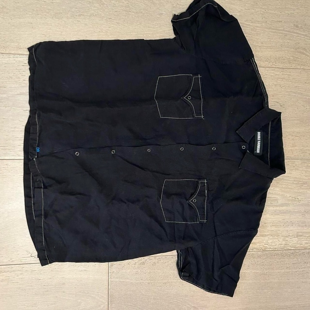 Contrast stitch snap button shirt